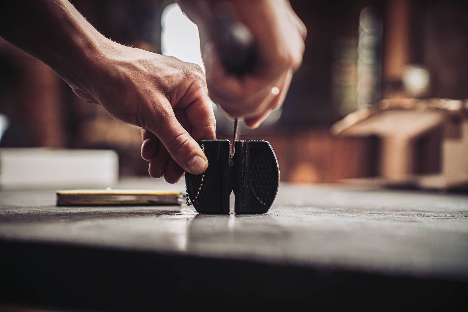 Durchziehsch&auml;rfer &mdash; schnell, aber riskant f&uuml;r hochwertige Messer